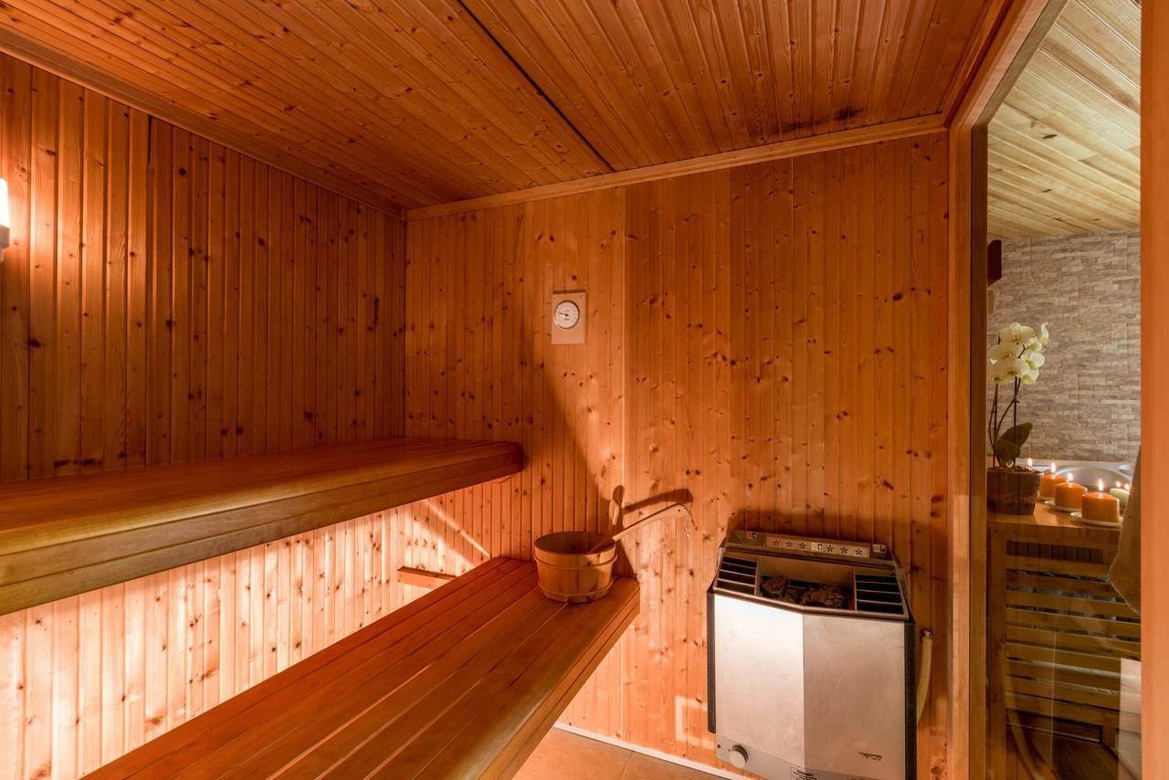 Sauna - Jacuzzi - 100% Prive - L'Estantada Linxe Экстерьер фото